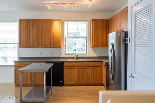 615 E PORTLAND Street 175, Phoenix, AZ 85004