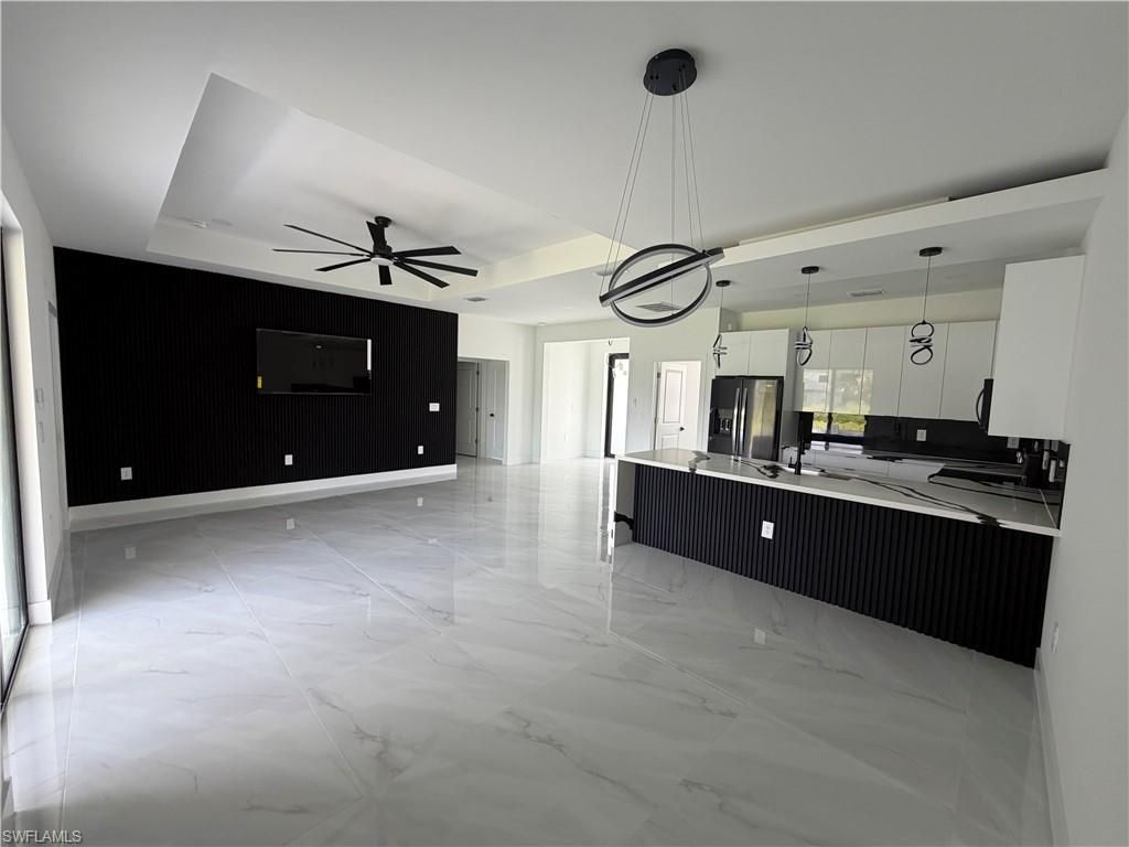 6042 Langdon AVE, FORT MYERS, FL 33905 — photo 3