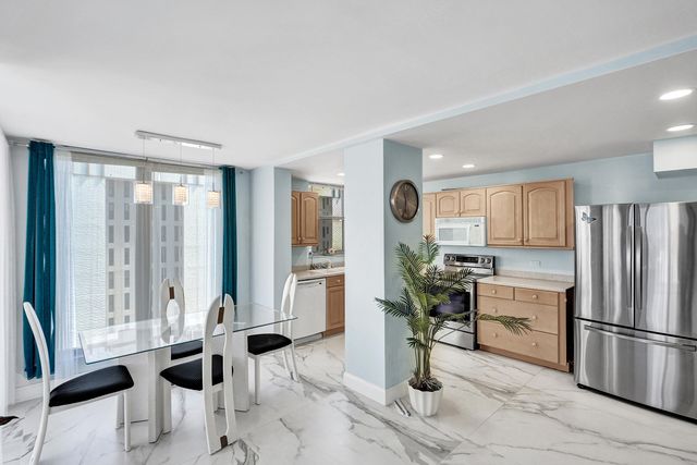 1010 S OCEAN Boulevard 1609, Pompano Beach, FL 33062