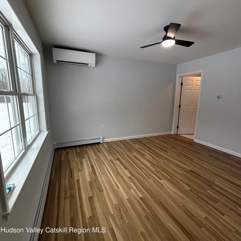 35 Pioneer Road, Gardiner, NY 12525