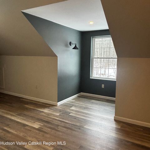 35 Pioneer Road, Gardiner, NY 12525