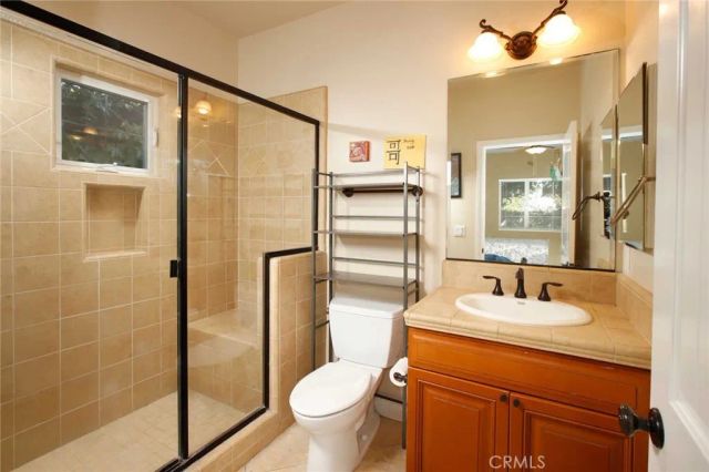 1595 E Avenida De Las Flores, Thousand Oaks, CA 91362