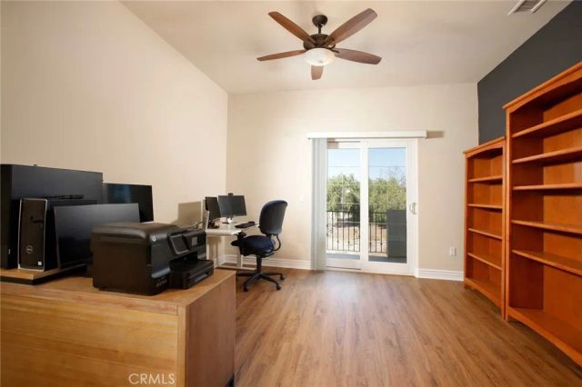 1595 E Avenida De Las Flores, Thousand Oaks, CA 91362