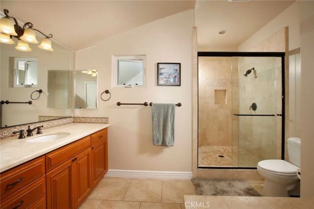 1595 E Avenida De Las Flores, Thousand Oaks, CA 91362