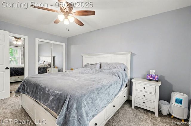 829 Langdon Court, Rochester Hills, MI 48307