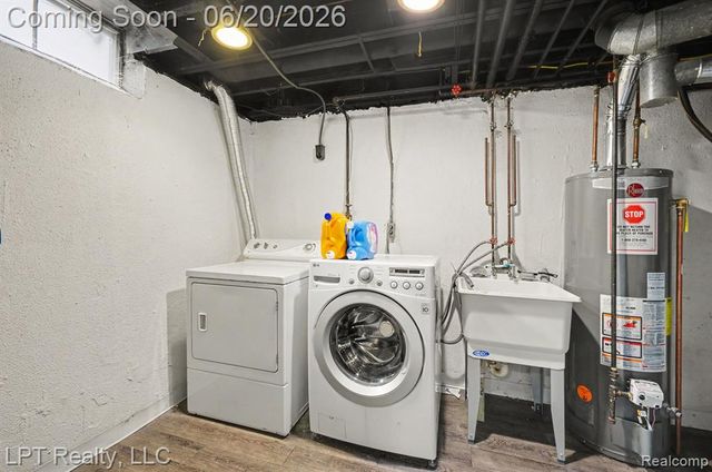 829 Langdon Court, Rochester Hills, MI 48307