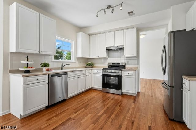 50 HUDNUT LN., Montgomery Twp., NJ 08502