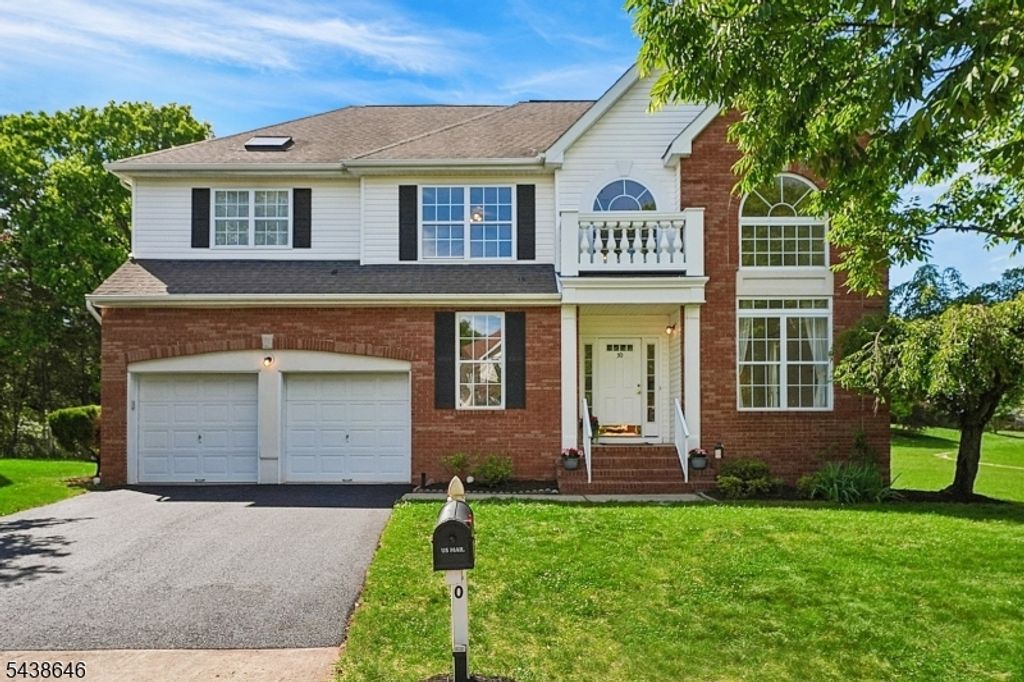 50 HUDNUT LN., Montgomery Twp., NJ 08502
