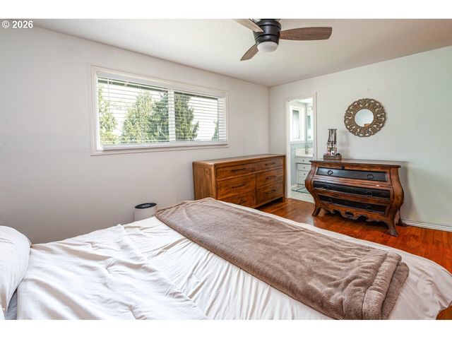 2540 W 22ND Ave, Eugene, OR 97405