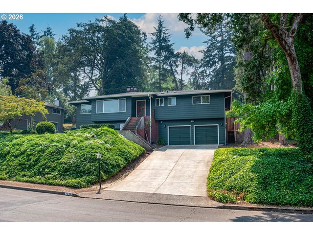2540 W 22ND Ave, Eugene, OR 97405