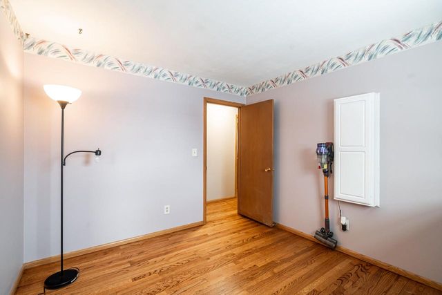 W136N8741 Esquire ROAD, Menomonee Falls, WI 53051