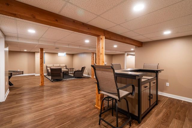 W136N8741 Esquire ROAD, Menomonee Falls, WI 53051