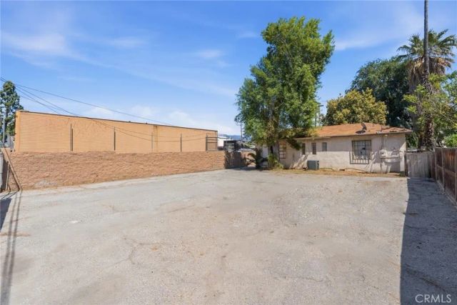 1168 N G, San Bernardino, CA 92410