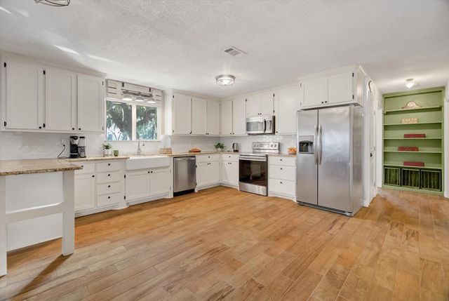 3570 County Road 345, Brazoria, TX 77422