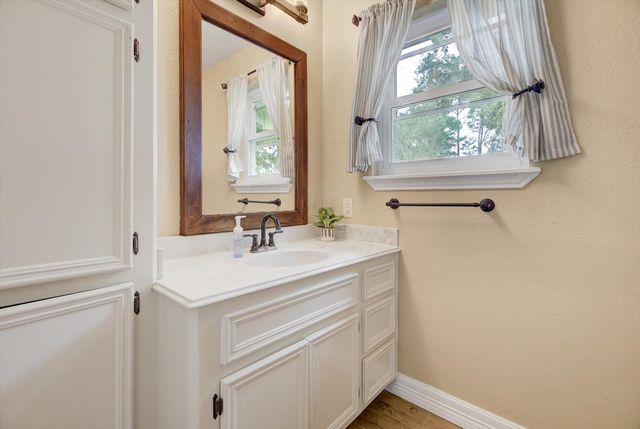 3570 County Road 345, Brazoria, TX 77422