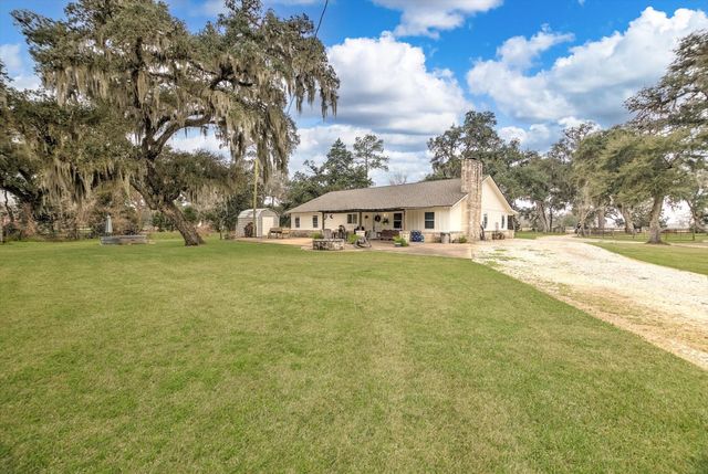 3570 County Road 345, Brazoria, TX 77422