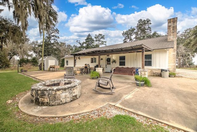 3570 County Road 345, Brazoria, TX 77422