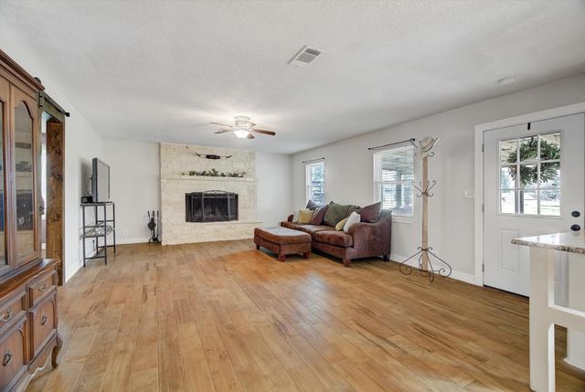 3570 County Road 345, Brazoria, TX 77422