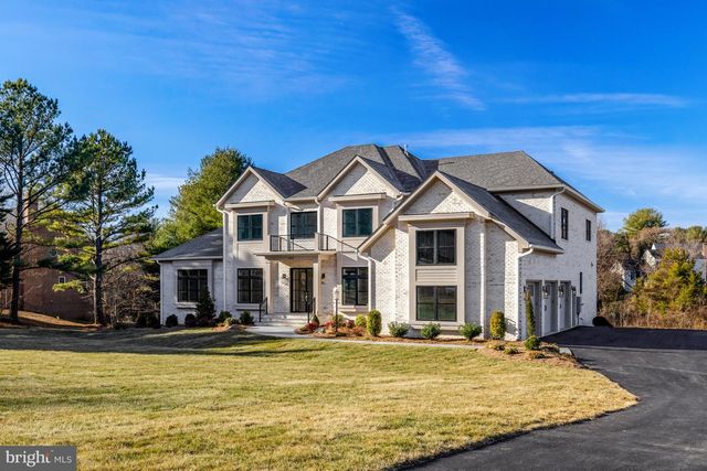 1002 SPRINGVALE RD, Great Falls, VA 22066