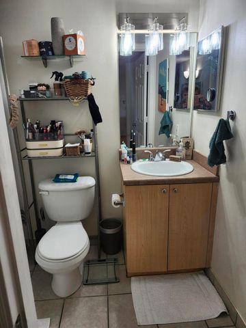 519 Villa Circle, Boynton Beach, FL 33435