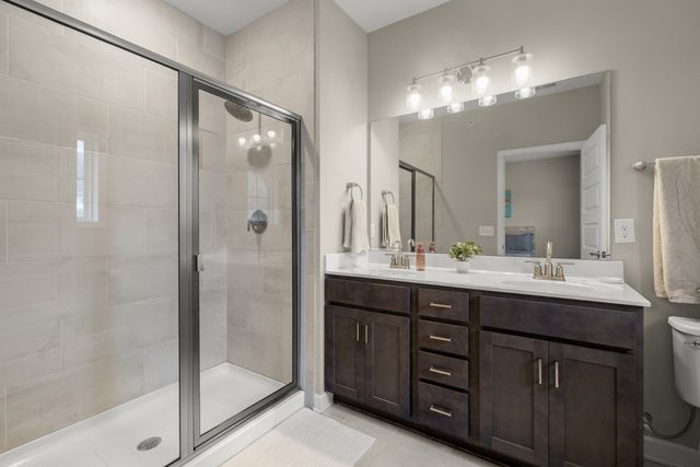 7487 Highway 70 S Apt 301, Nashville, TN 37221