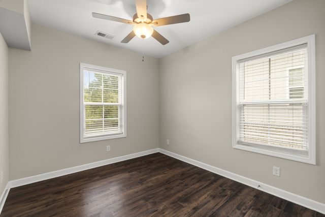 7487 Highway 70 S Apt 301, Nashville, TN 37221