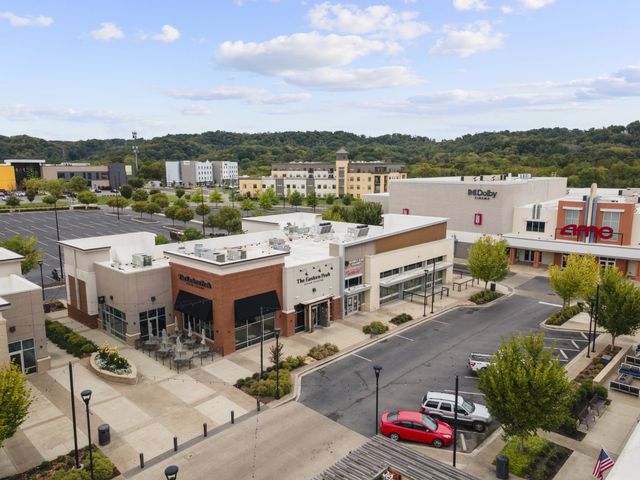7487 Highway 70 S Apt 301, Nashville, TN 37221
