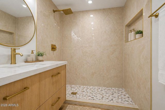 3908 E CAPITAN DREYFUS Avenue, Phoenix, AZ 85032