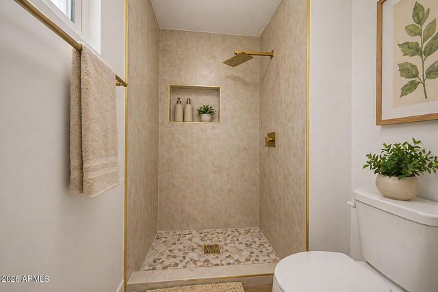 3908 E CAPITAN DREYFUS Avenue, Phoenix, AZ 85032