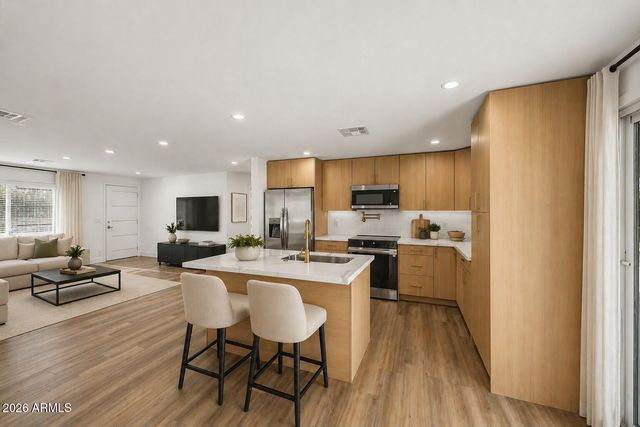 3908 E CAPITAN DREYFUS Avenue, Phoenix, AZ 85032