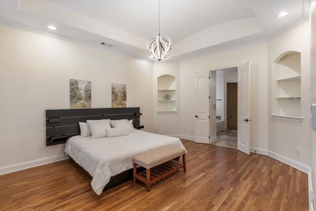 1555 LAWTON TRL, Germantown, TN 38138