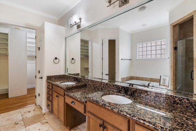 1555 LAWTON TRL, Germantown, TN 38138