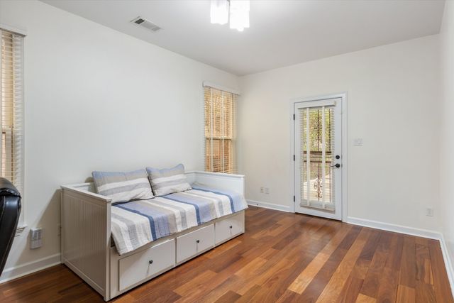 1555 LAWTON TRL, Germantown, TN 38138