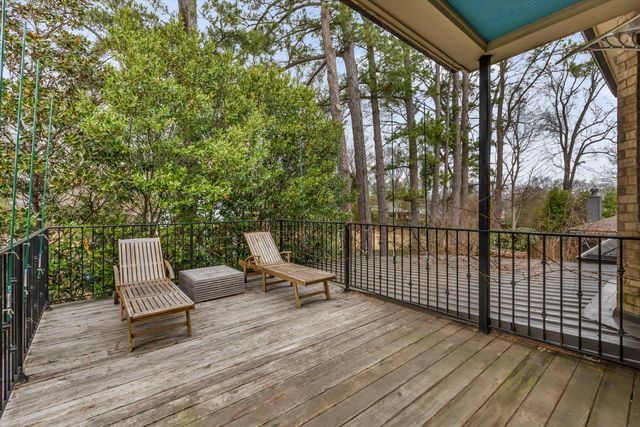 1555 LAWTON TRL, Germantown, TN 38138