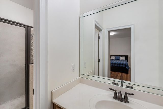 1555 LAWTON TRL, Germantown, TN 38138