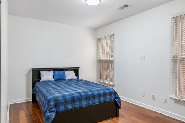 1555 LAWTON TRL, Germantown, TN 38138