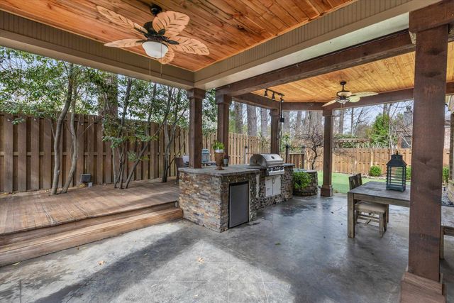 1555 LAWTON TRL, Germantown, TN 38138