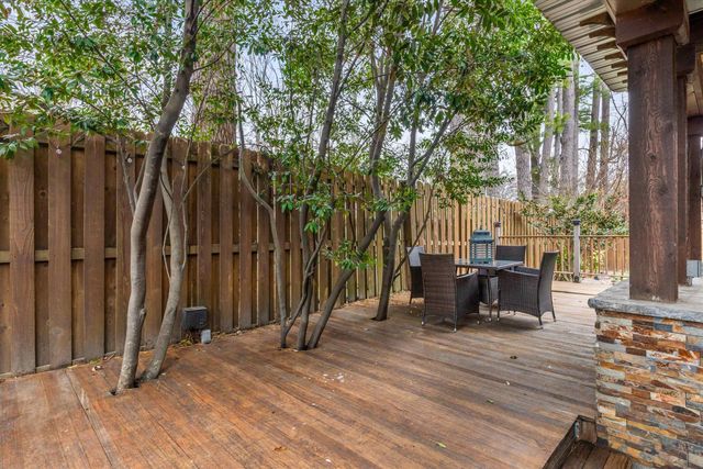 1555 LAWTON TRL, Germantown, TN 38138