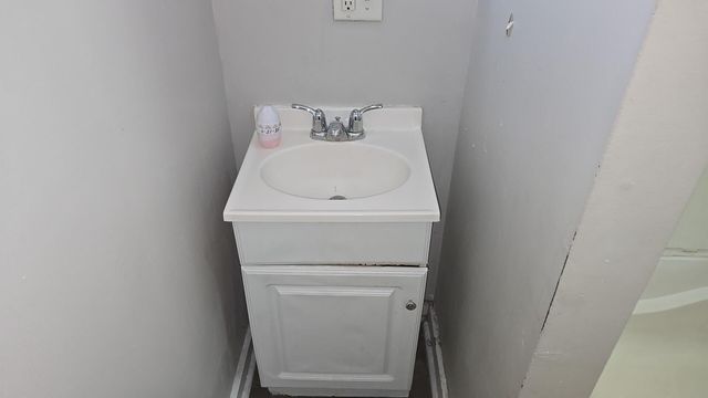4618 Towle Avenue, Hammond, IN 46327