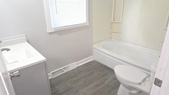 4618 Towle Avenue, Hammond, IN 46327