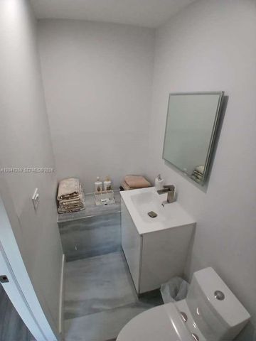 1937 NE 123rd St, North Miami, FL 33181