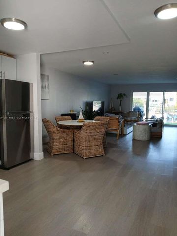 1937 NE 123rd St, North Miami, FL 33181