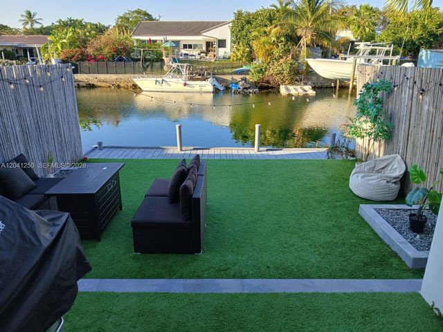1937 NE 123rd St, North Miami, FL 33181
