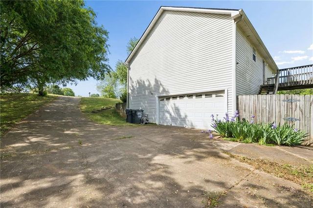 1123 Patriot Circle, Mcdonough, GA 30252