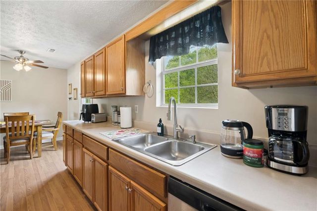 1123 Patriot Circle, Mcdonough, GA 30252