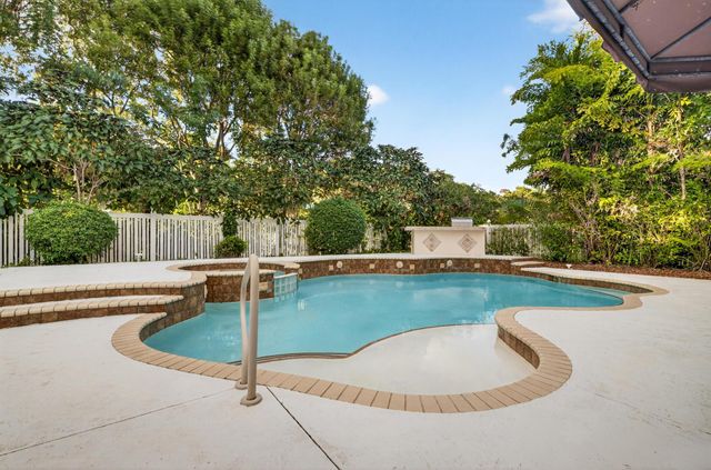 9593 Worswick Court, Wellington, FL 33414