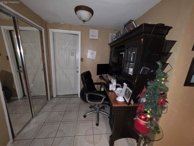 153 Cocoanut Street, Brentwood, NY 11717