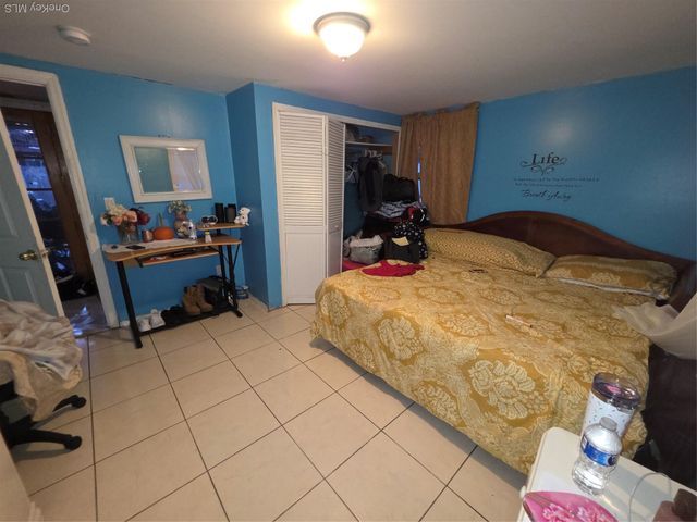 153 Cocoanut Street, Brentwood, NY 11717