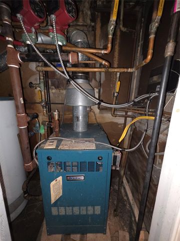 153 Cocoanut Street, Brentwood, NY 11717