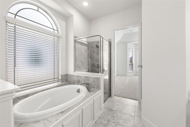 2406 Colonial Lane, Midlothian, TX 76065